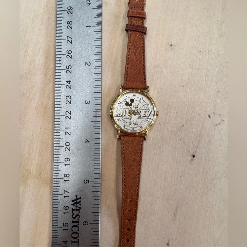 Vintage 1987 Lorus Disney Mickey Mouse 60‎ Years Watch Gold Tone Leather Working